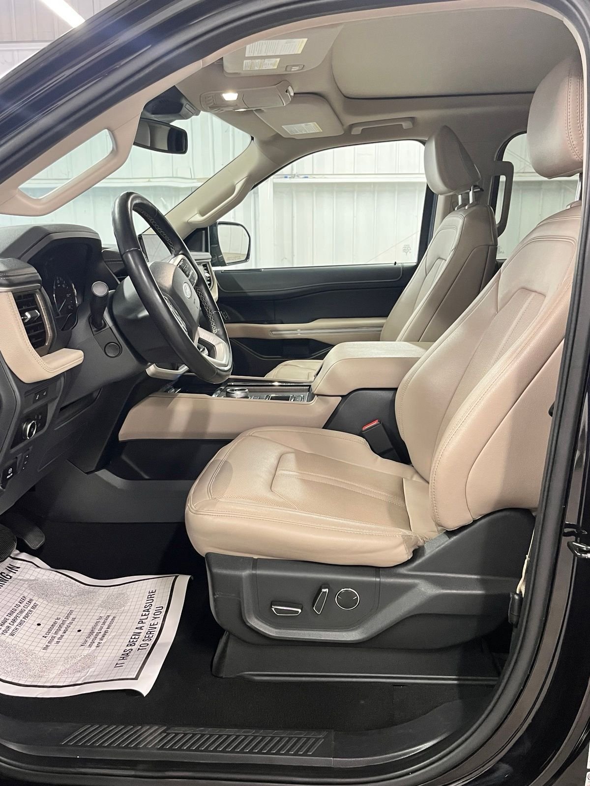 Used 2024 Black Ford Limited image 16