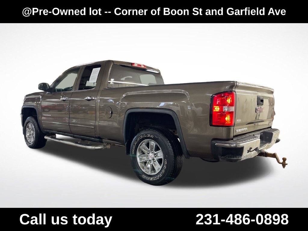 Used 2015 Brown GMC SLE image 3