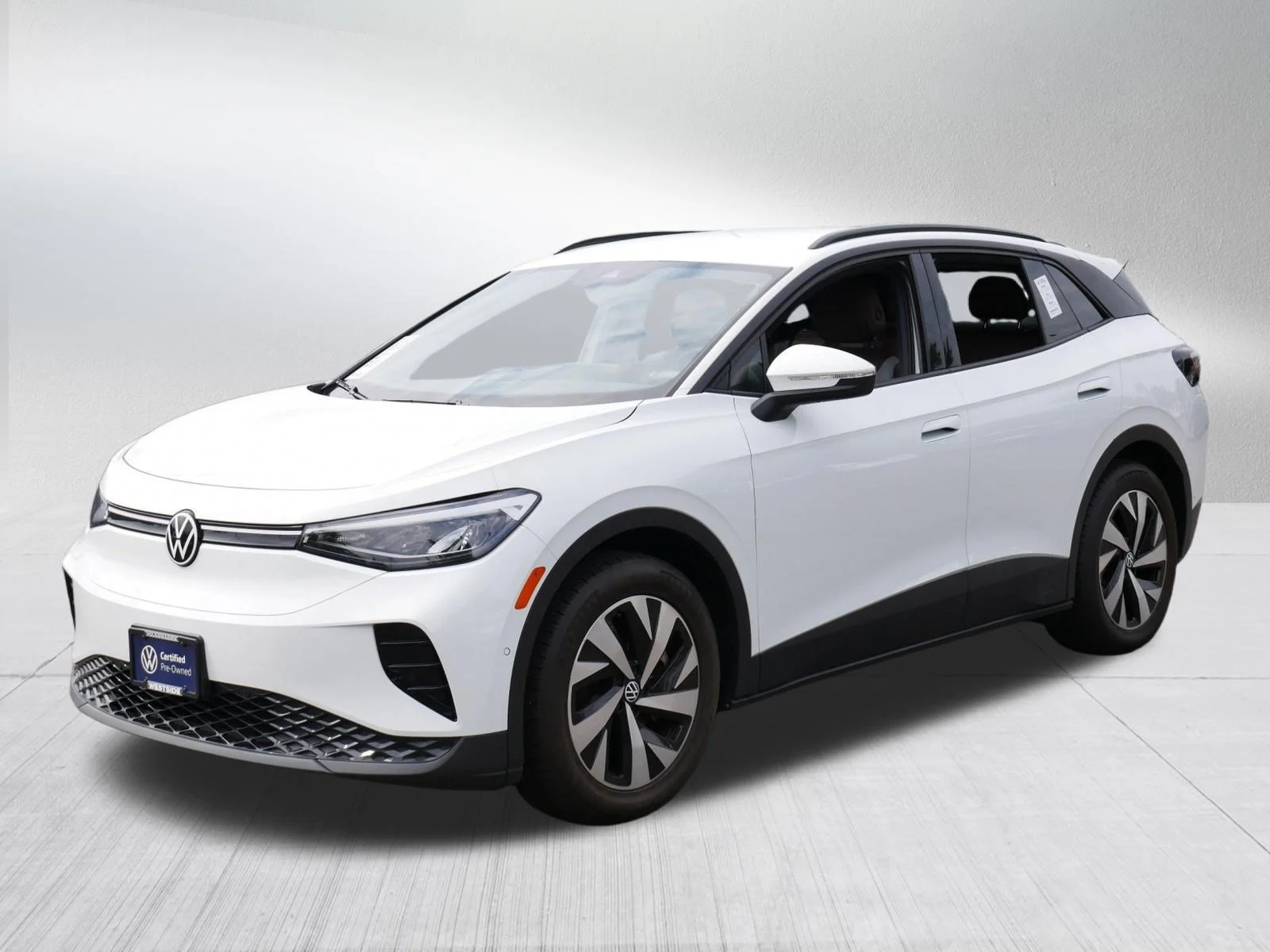Certified Used 2024 Pure White Volkswagen Standard image 3