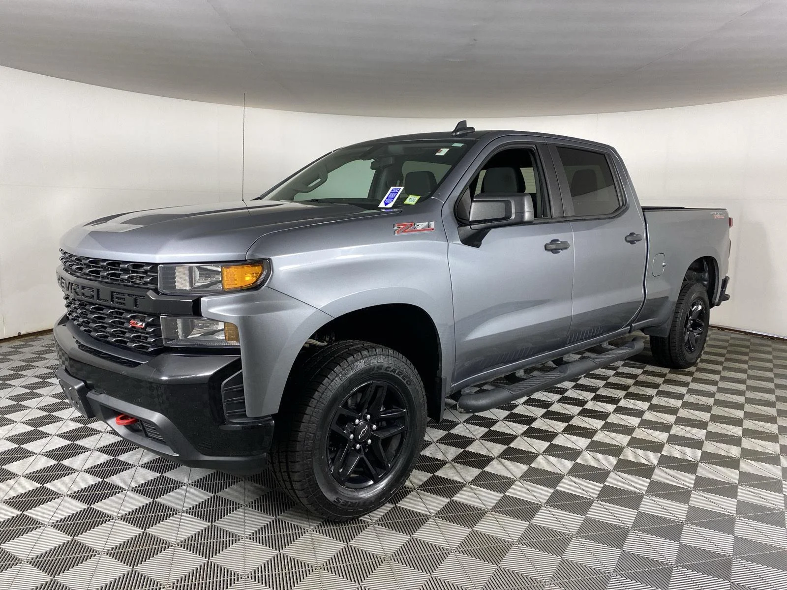 Used 2019 Satin Steel Metallic Chevrolet Custom Trail Boss image 6
