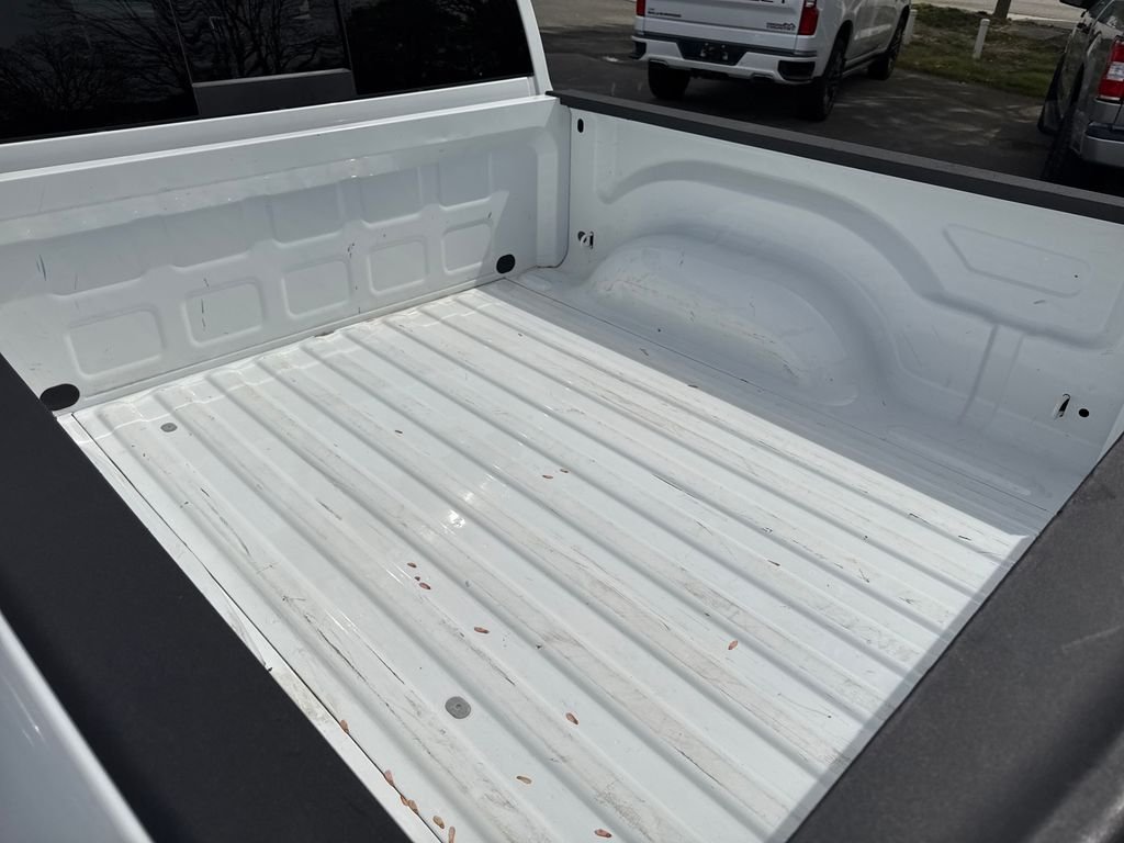 Used 2023 White Ram SLT image 24