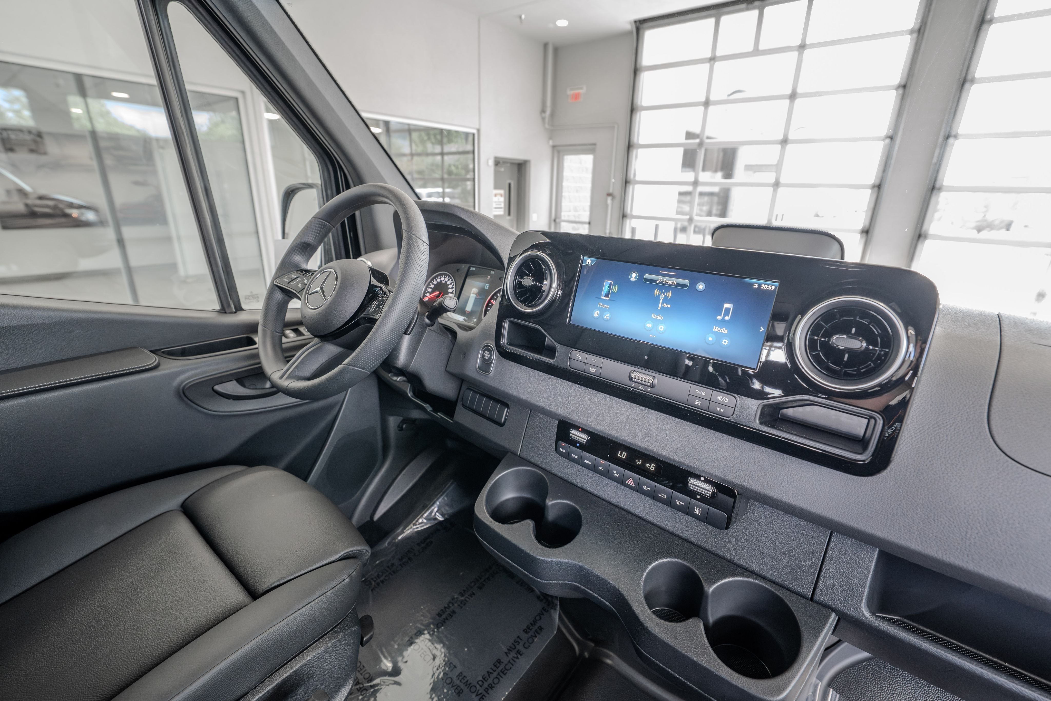 2025 Mercedes-Benz Sprinter Passenger Van Base - Photo 19