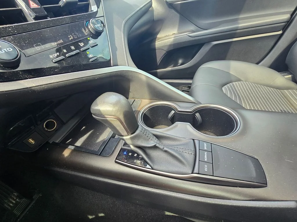 Used 2023 White Toyota SE image 31