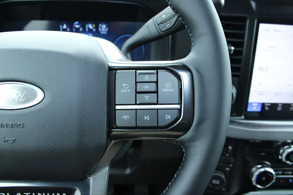 New 2026 Star White Metallic Tri-Coat Ford F-250® Platinum® image 47