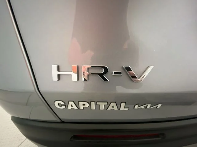 Used 2023 Silver Honda LX image 25