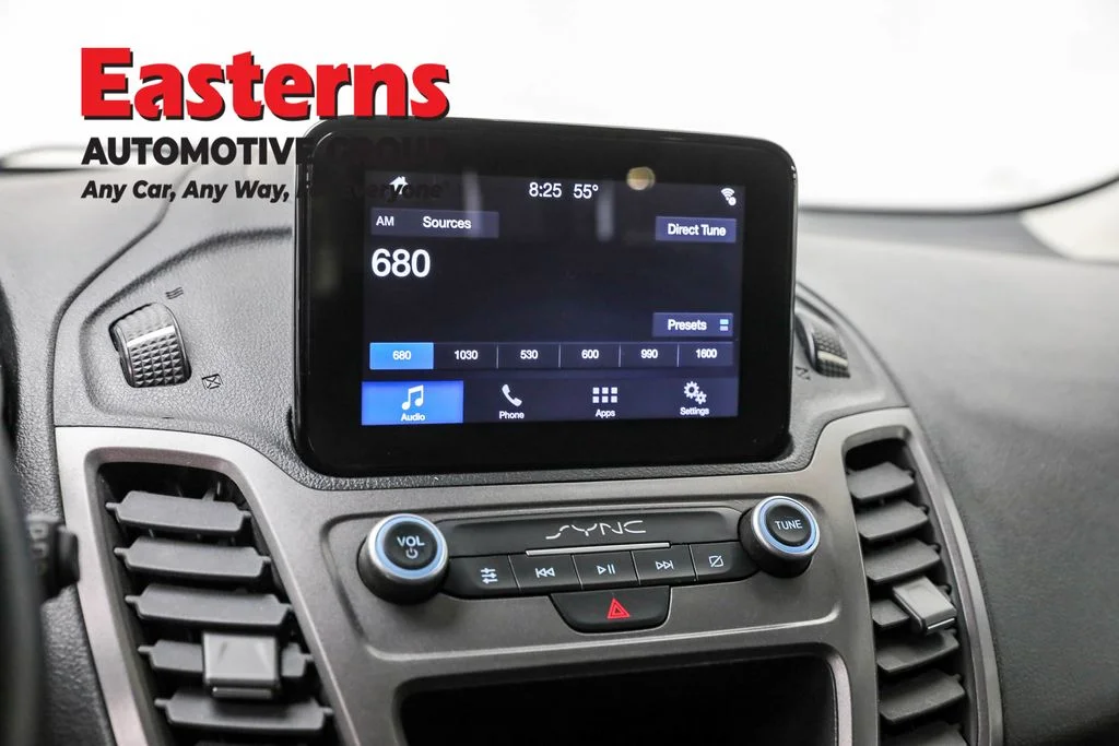 Used 2020 White Ford XLT image 19