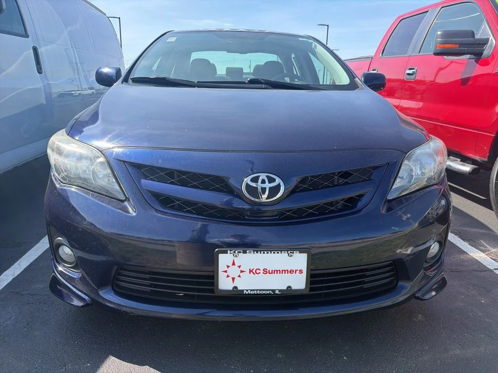 Used 2013 Nautical Blue Metallic Toyota S image 2