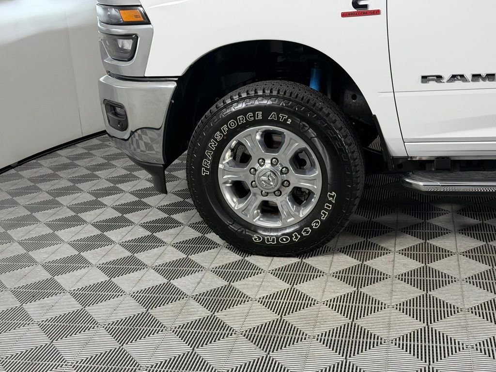 Certified Used 2026 White Ram Big Horn image 10