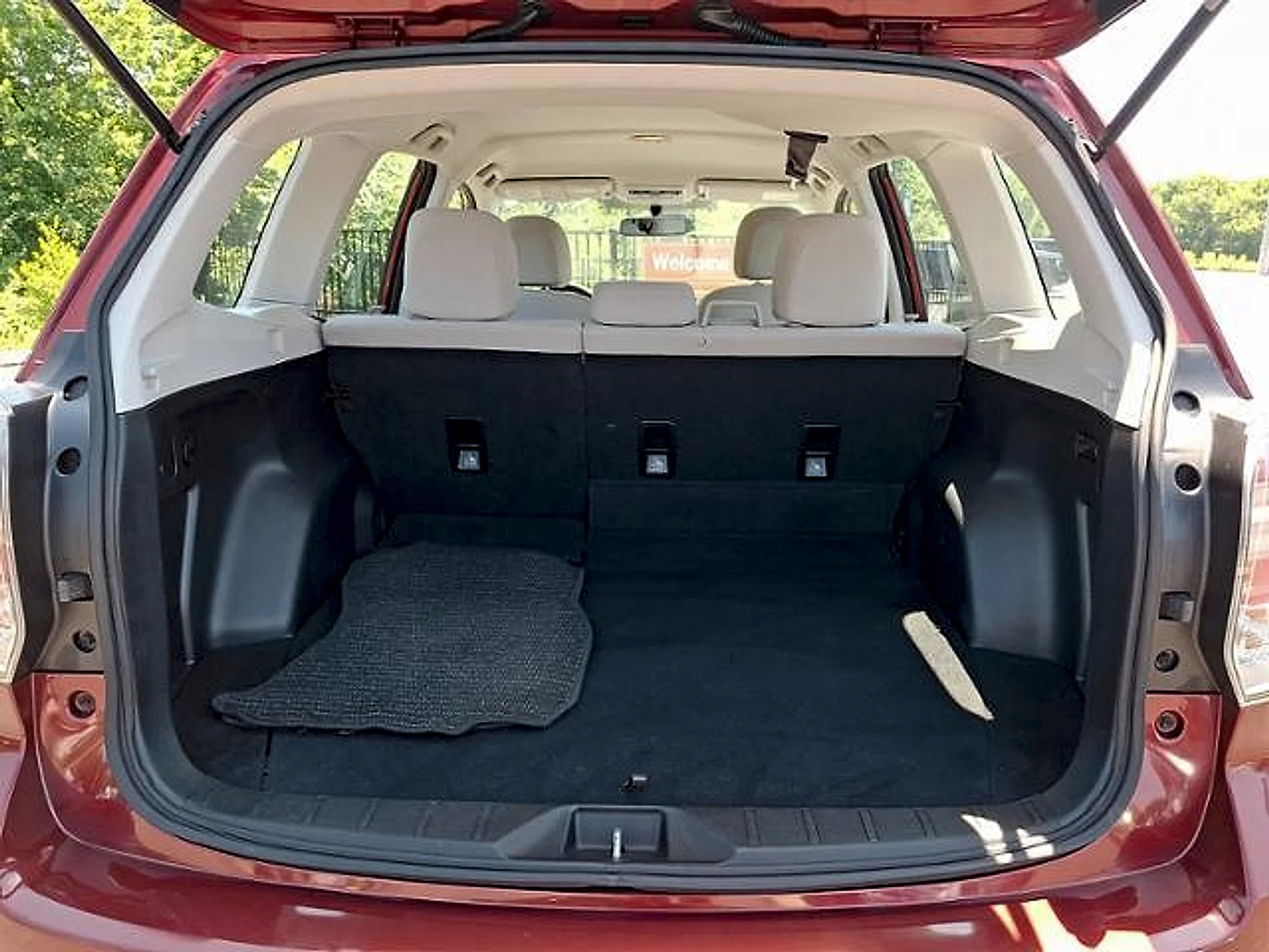 Used 2018 Venetian Red Pearl Subaru 2.5i image 26