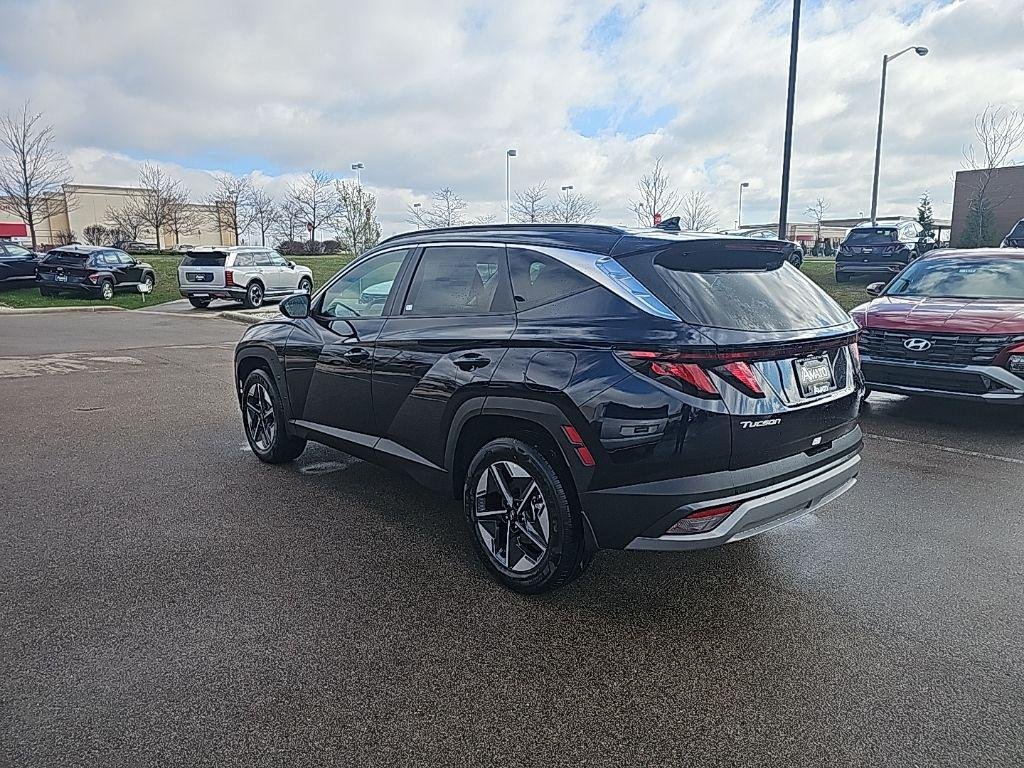 New 2026 Blue Hyundai SEL AWD image 3