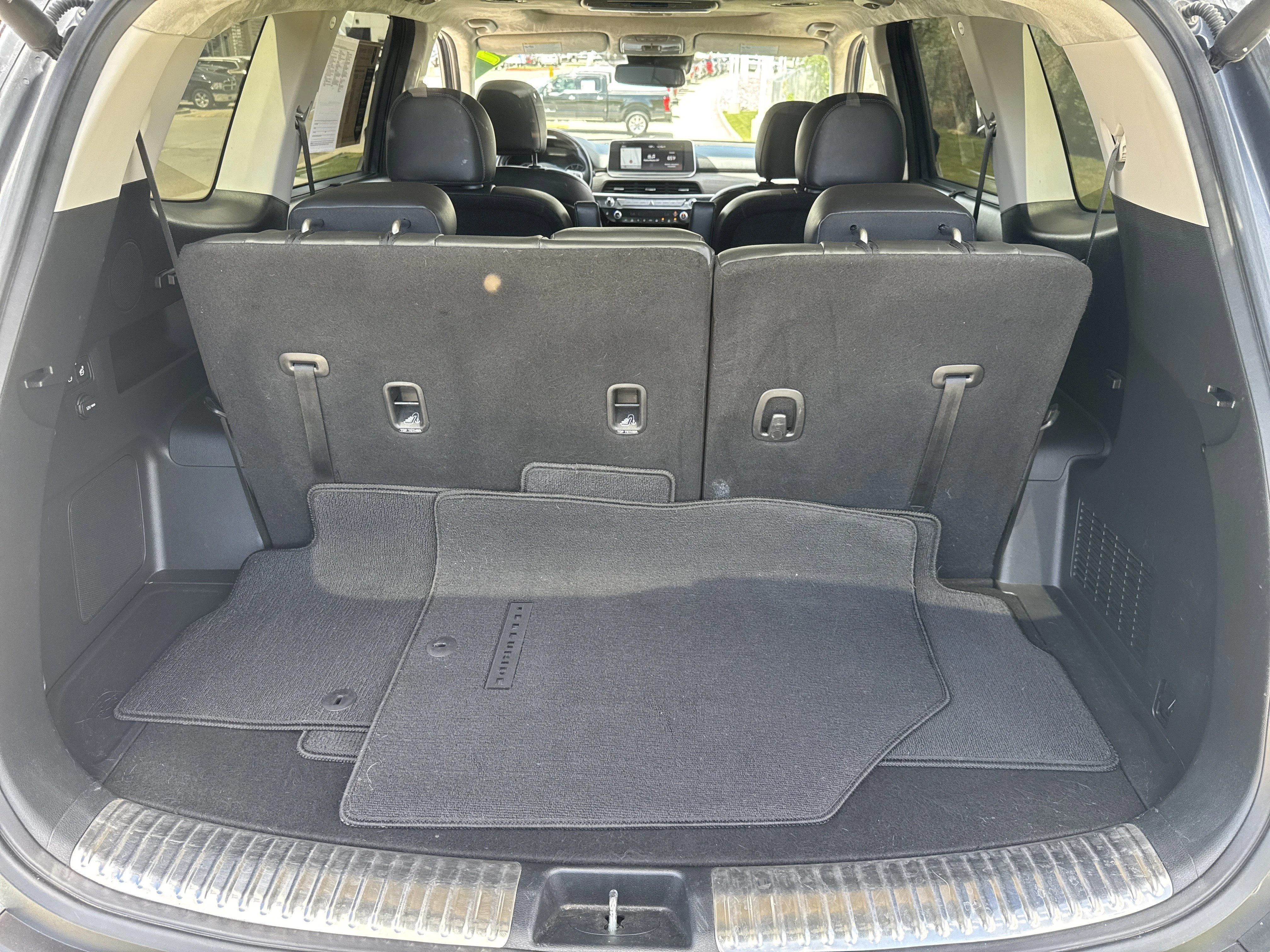 Used 2021 Gravity Gray Kia SX image 16