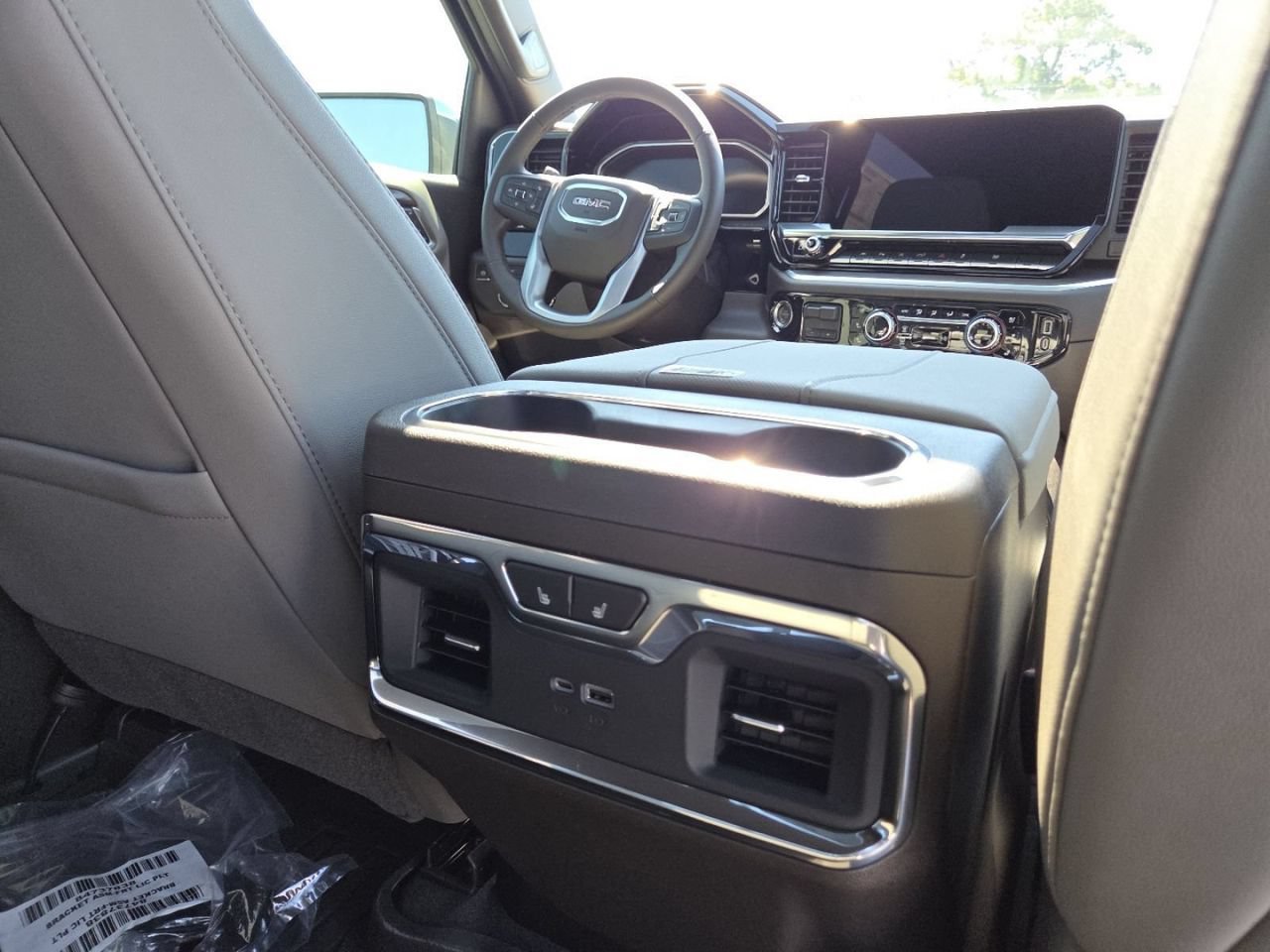 New 2026 Summit White GMC SLT image 26
