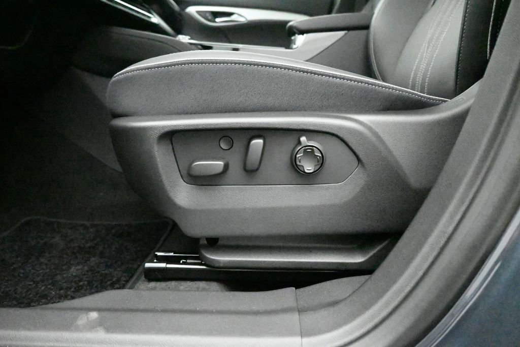 2026 Buick Envision Avenir - Photo 13