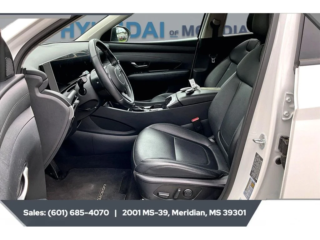 Used 2025 SERENITY WHITE PEARL Hyundai SEL Convenience image 18