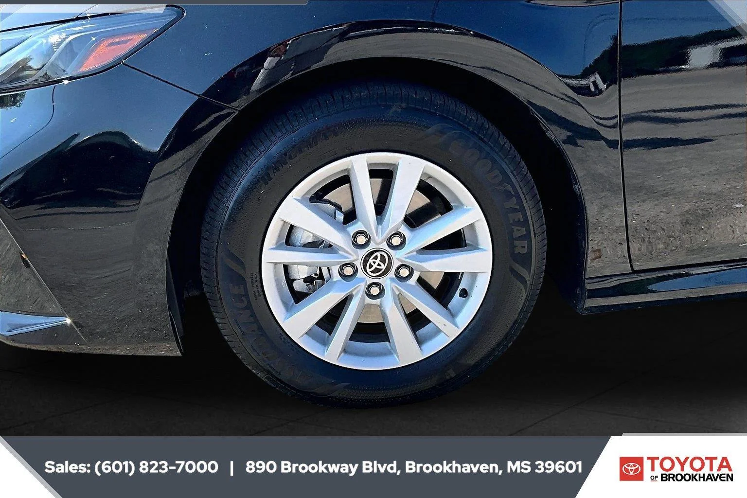 Used 2026 Midnight Black Metallic Toyota LE image 7