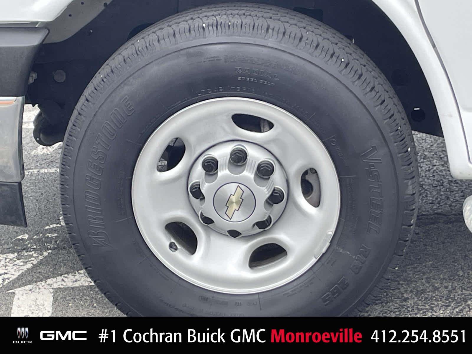 Used 2025 Summit White Chevrolet WT image 14