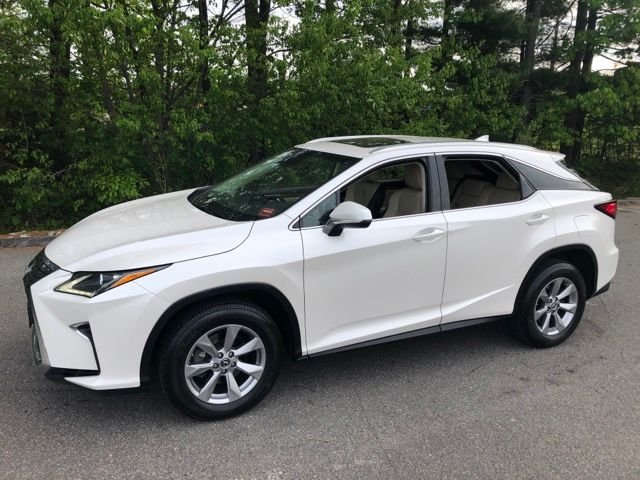 Used 2019 White Lexus 350 image 31