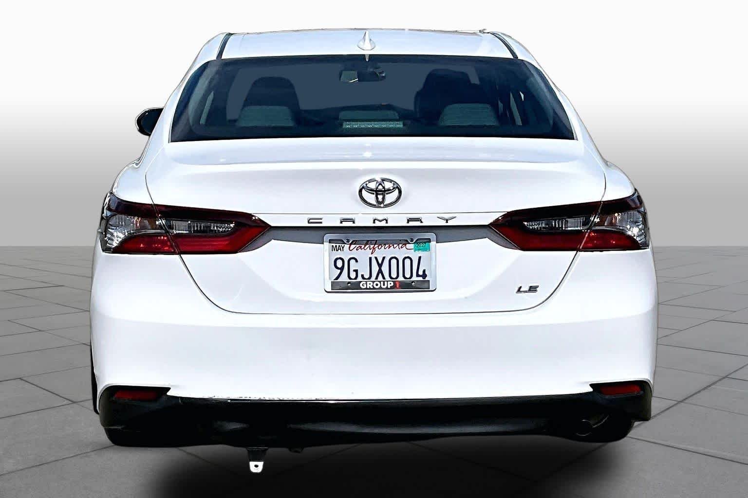 Used 2023 Ice Cap Toyota LE image 4