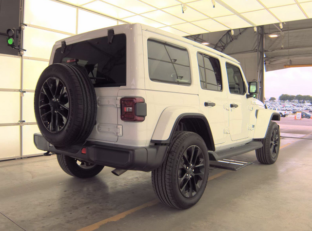 Used 2025 White Jeep Sahara 4xe image 3
