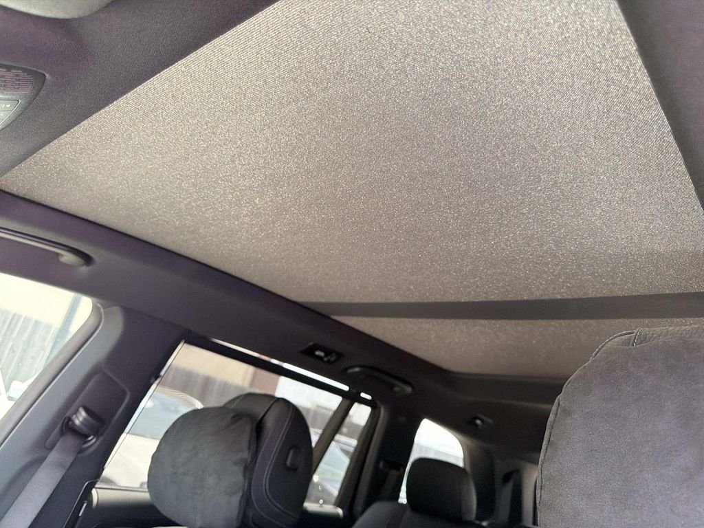 New 2026 Obsidian Black Metallic Mercedes-Benz GLS 450 image 8