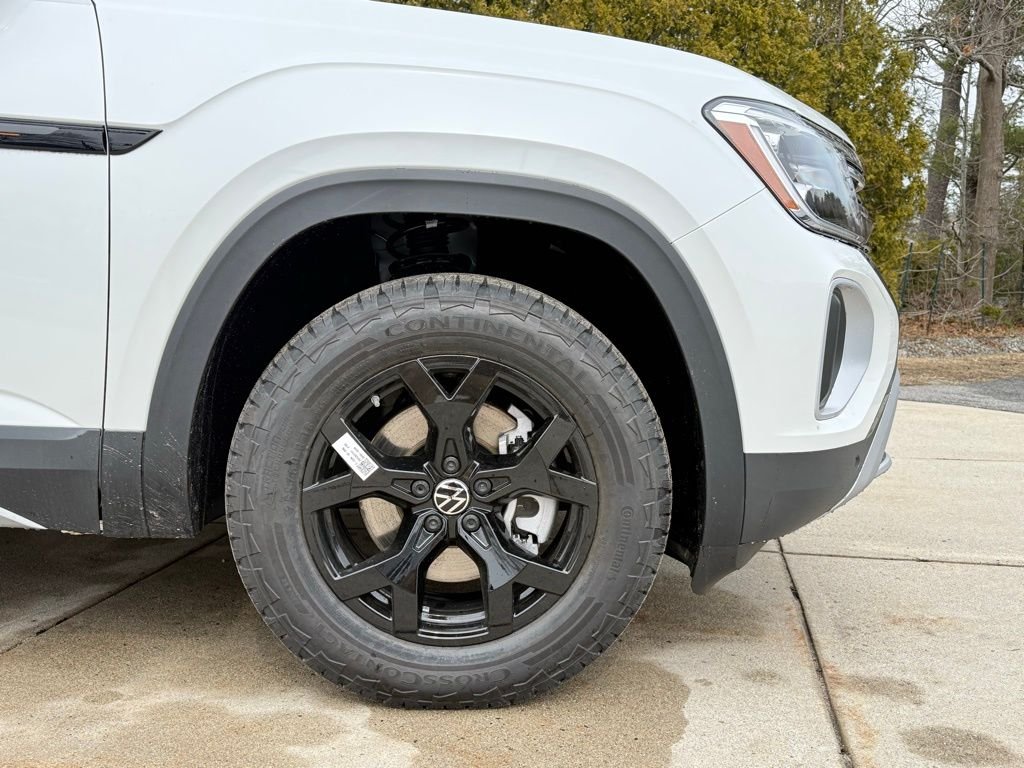 New 2026 White Volkswagen 2.0T Peak Edition image 8