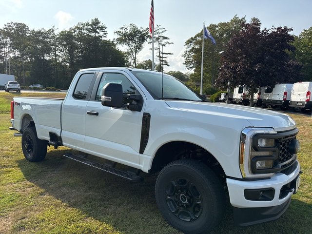 2026 Ford Super Duty F-350® XL