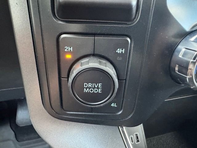 New 2026 Oxford White Ford XLT image 32