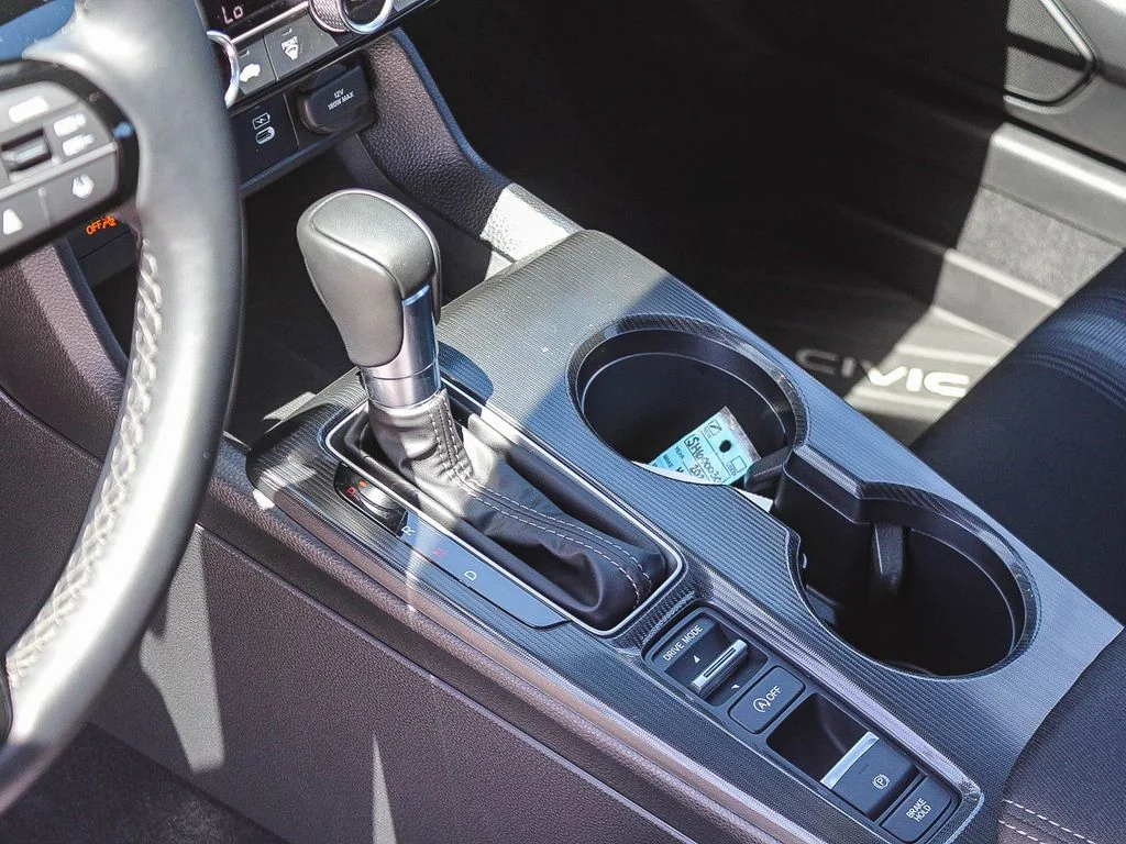 2025 Honda Civic Sport - Photo 20