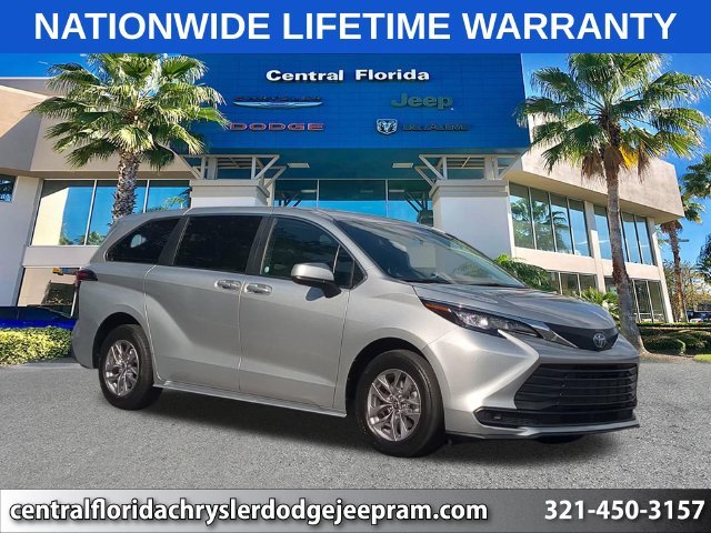 2025 Toyota Sienna