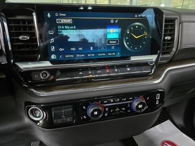 Used 2025 Black Chevrolet LT image 25