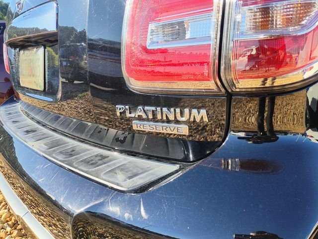 Used 2019 Black Nissan Platinum image 5