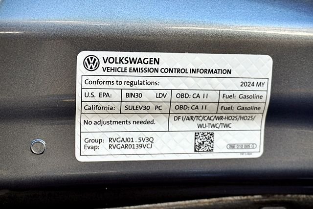 Used 2024 Gray Volkswagen 1.5T SE image 30