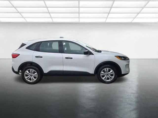 Used 2022 White Ford S image 3