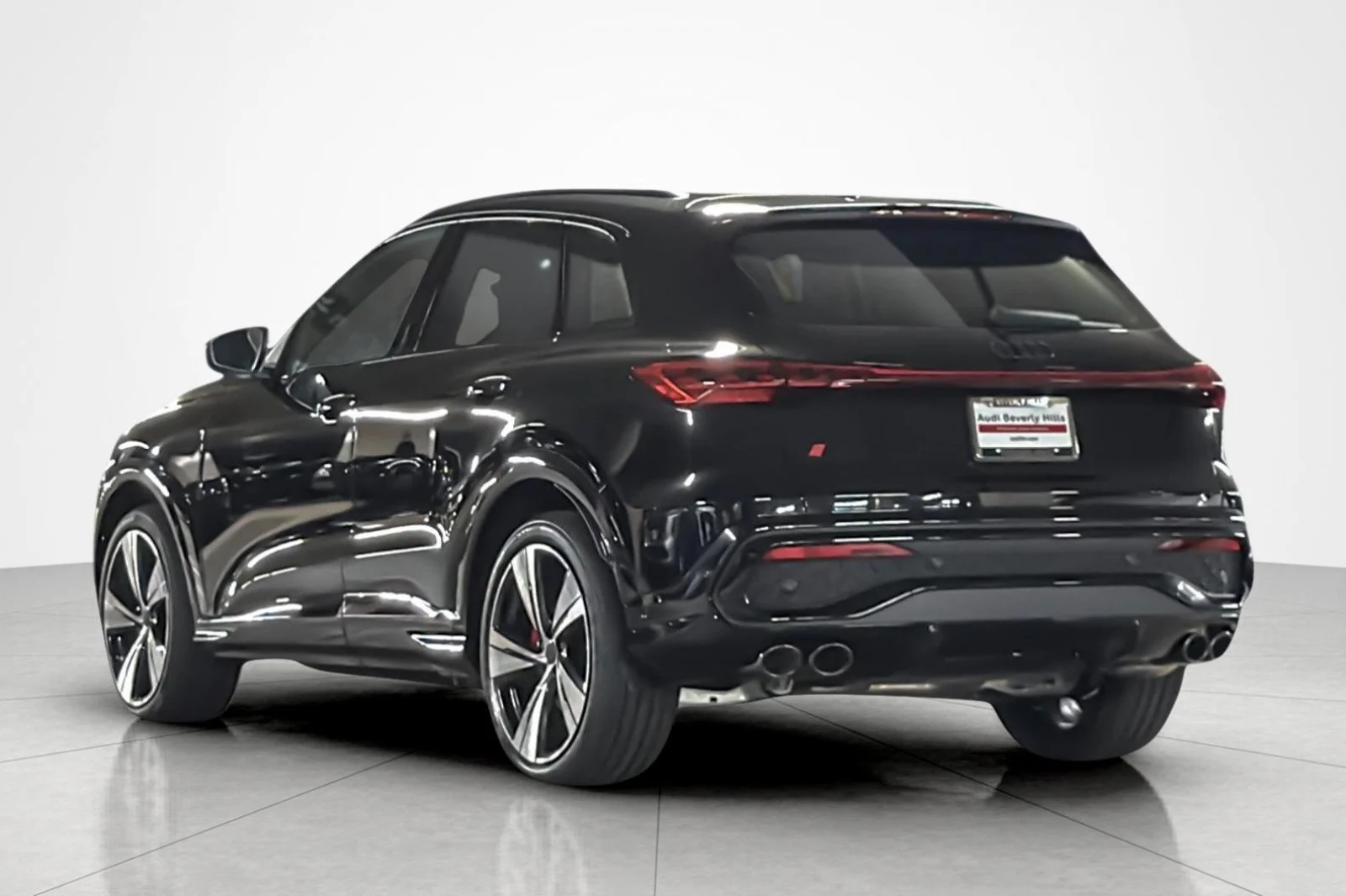 New 2026 Mythos Black Metallic Audi Premium Plus 3.0 TFSI quattro image 4