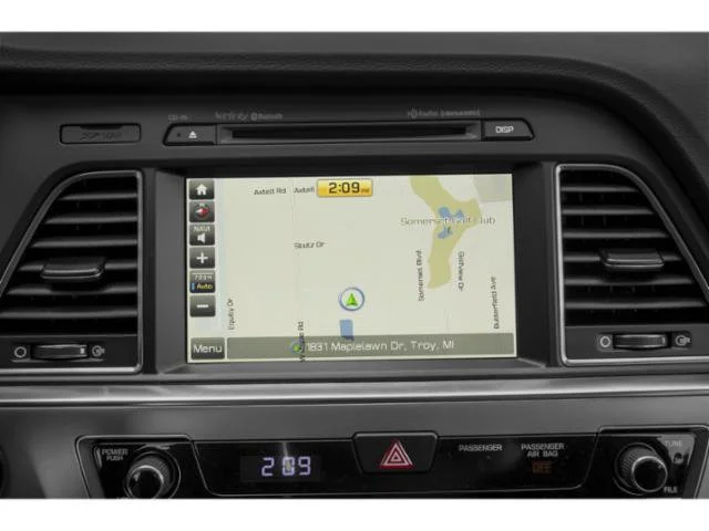 Used 2015 Phantom Black Hyundai Limited image 20