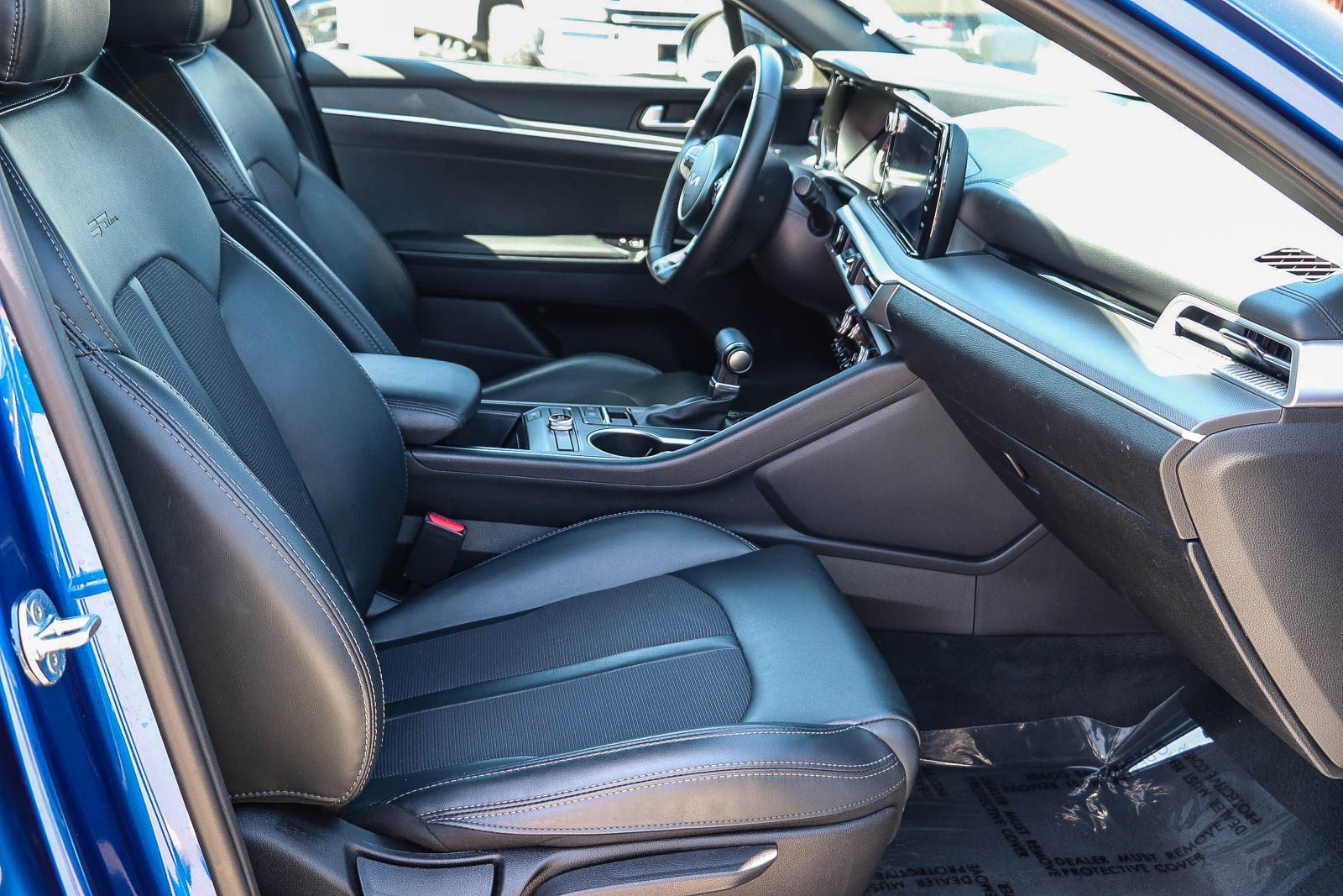2023 Kia K5 GT-Line - Photo 16