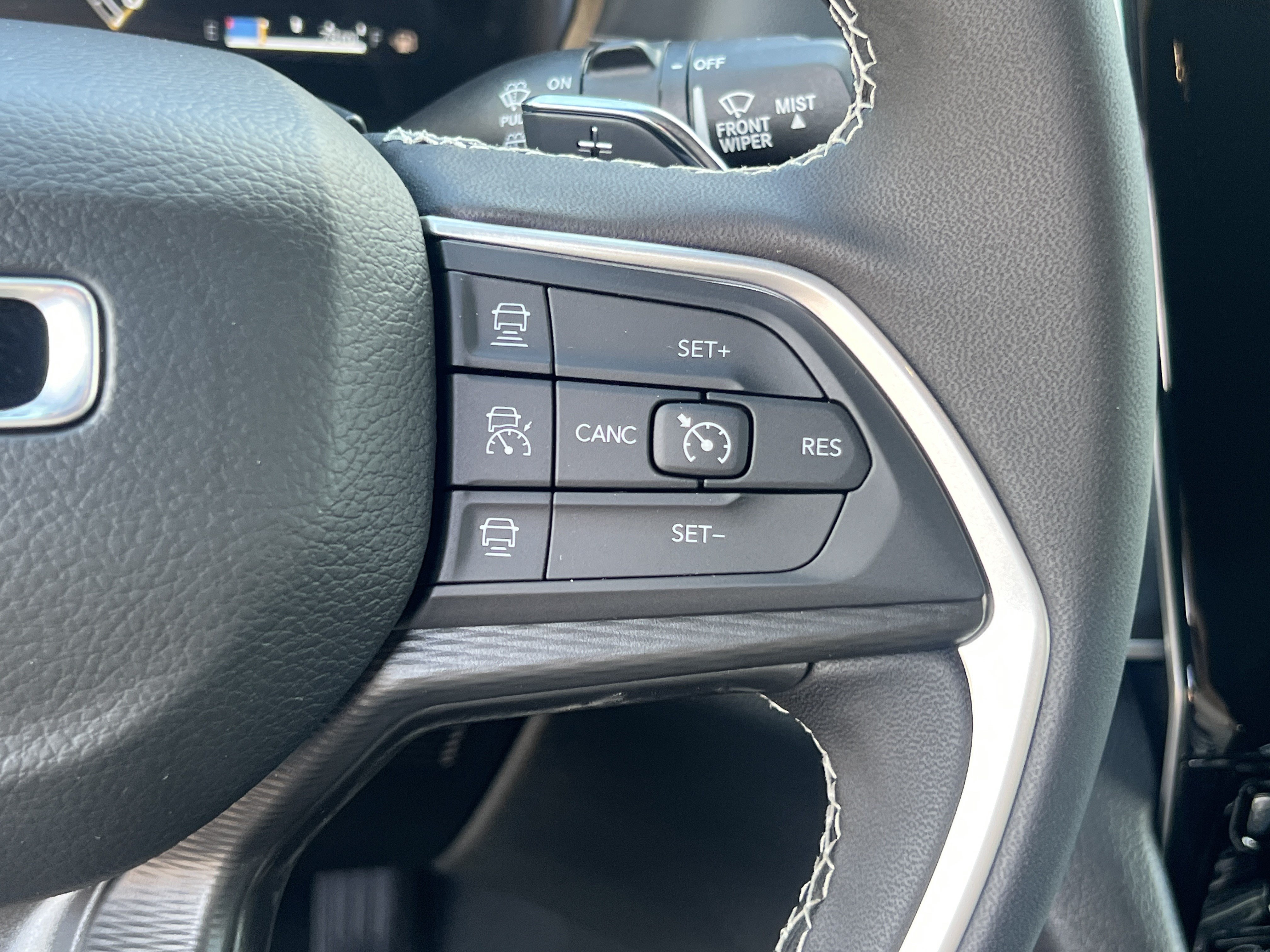 New 2026 Bright White Clearcoat Jeep Laredo image 26