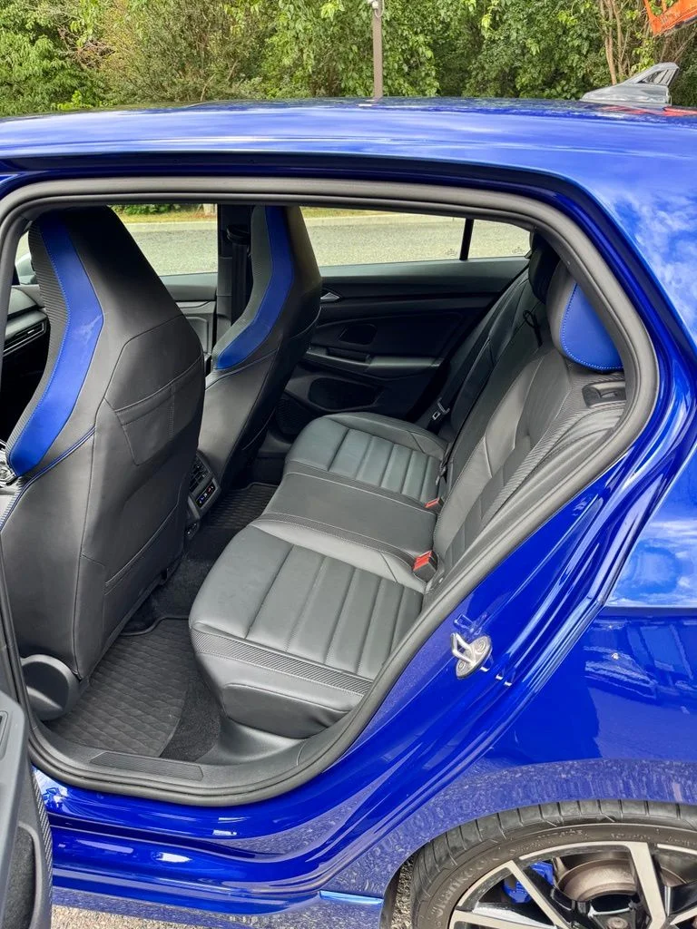 Used 2023 Blue Volkswagen 2.0T image 11