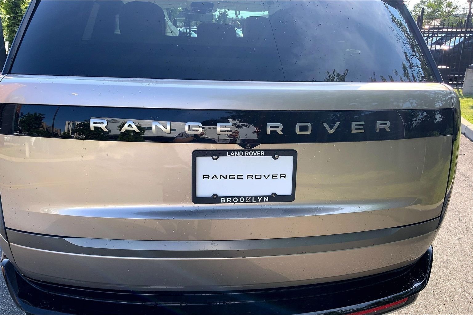 New 2026 Batumi Gold Land Rover SE image 13
