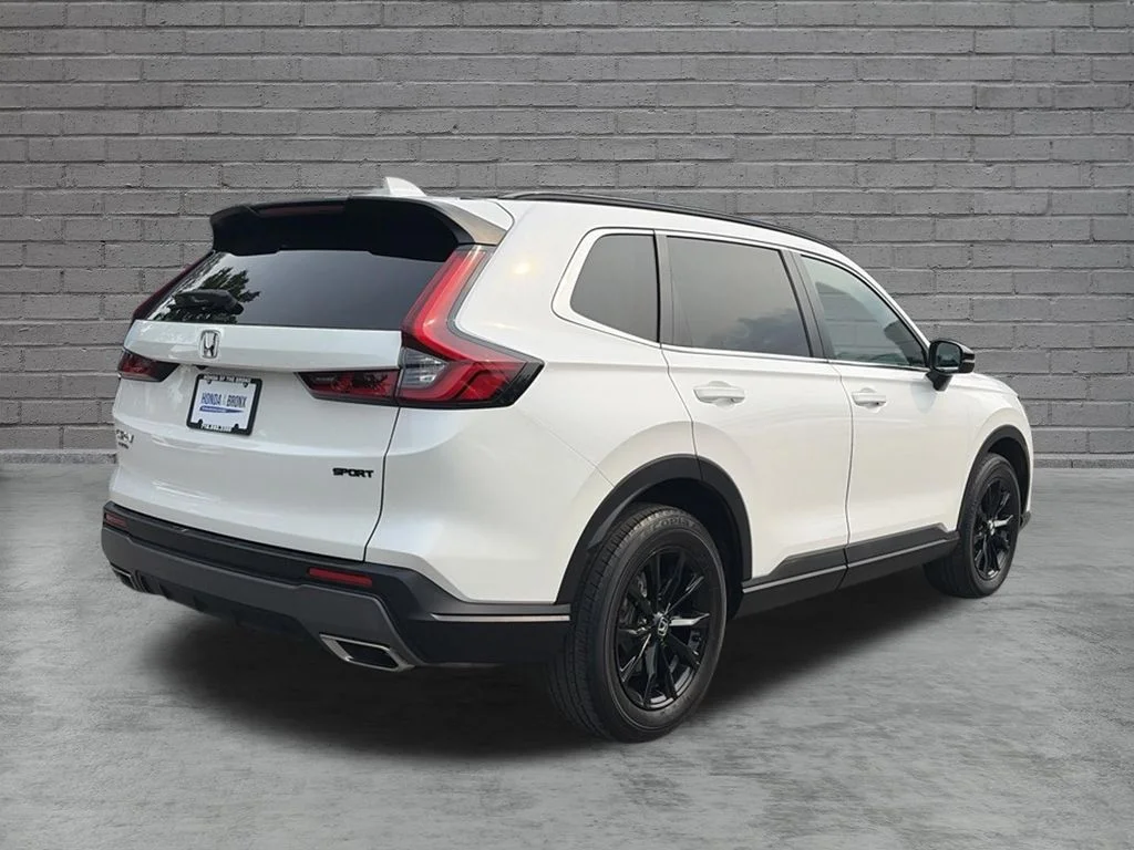 Certified Used 2024 Platinum White Pearl Honda Sport image 4