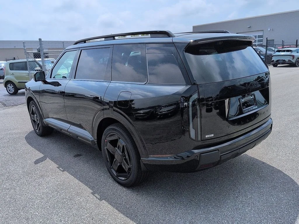 New 2027 Ebony Black Kia X-LINE SX PRESTIGE image 5