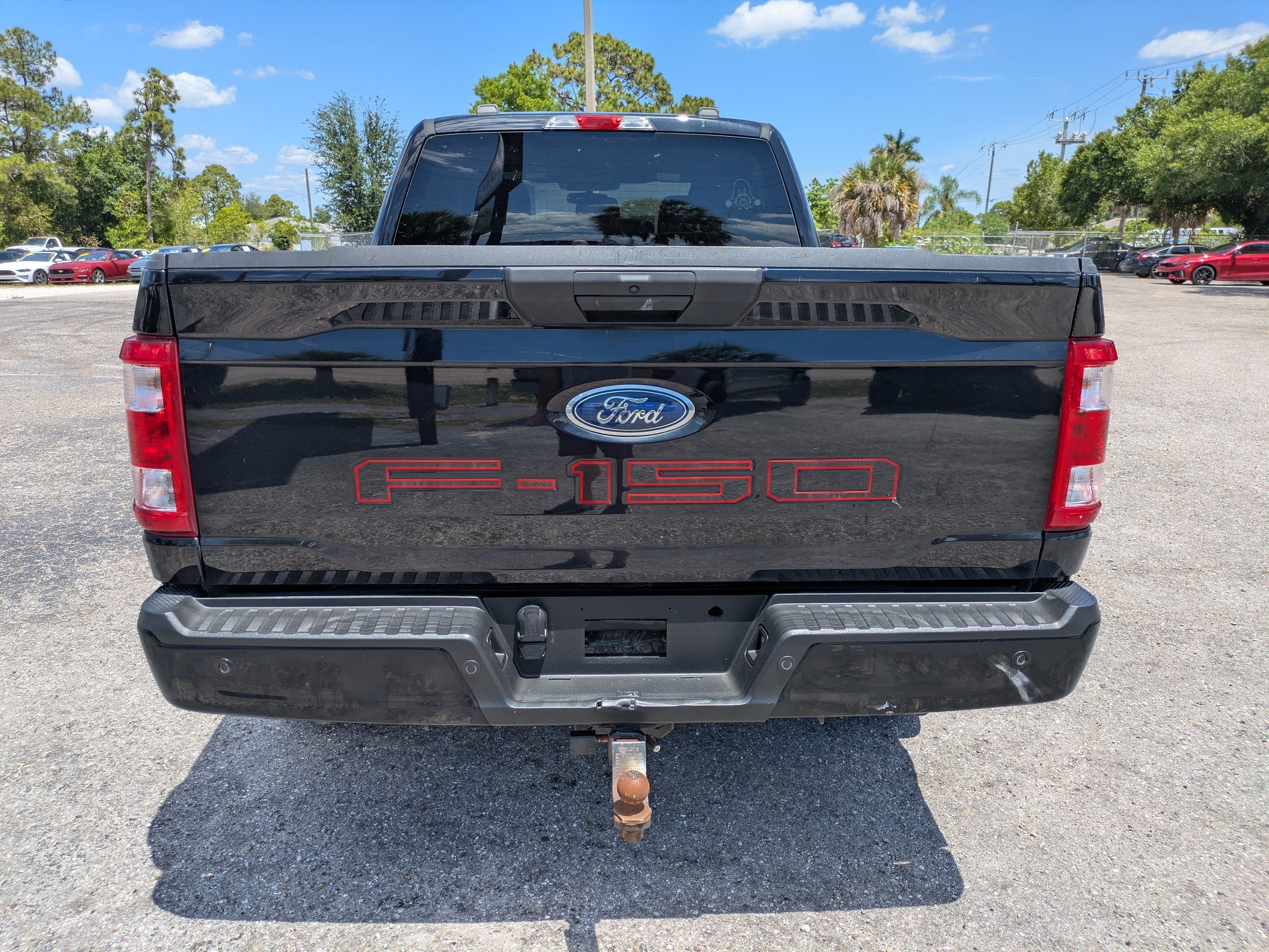 Used 2022  Ford  image 5