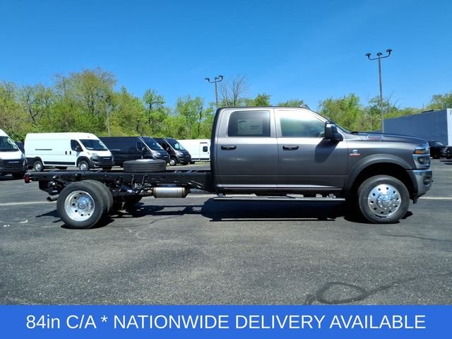 New 2026 Granite Crystal Metallic Clearcoat RAM Tradesman image 8