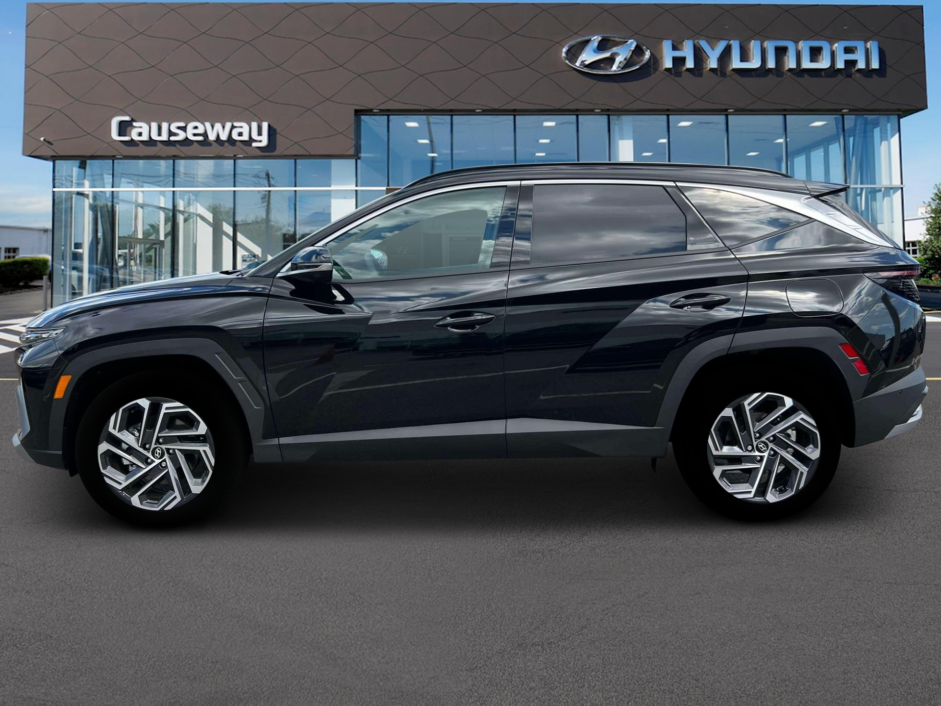 New 2025 Gray Hyundai Limited image 3