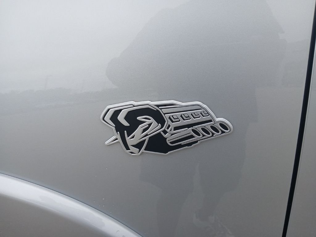 2026 RAM 1500 Laramie - Photo 14