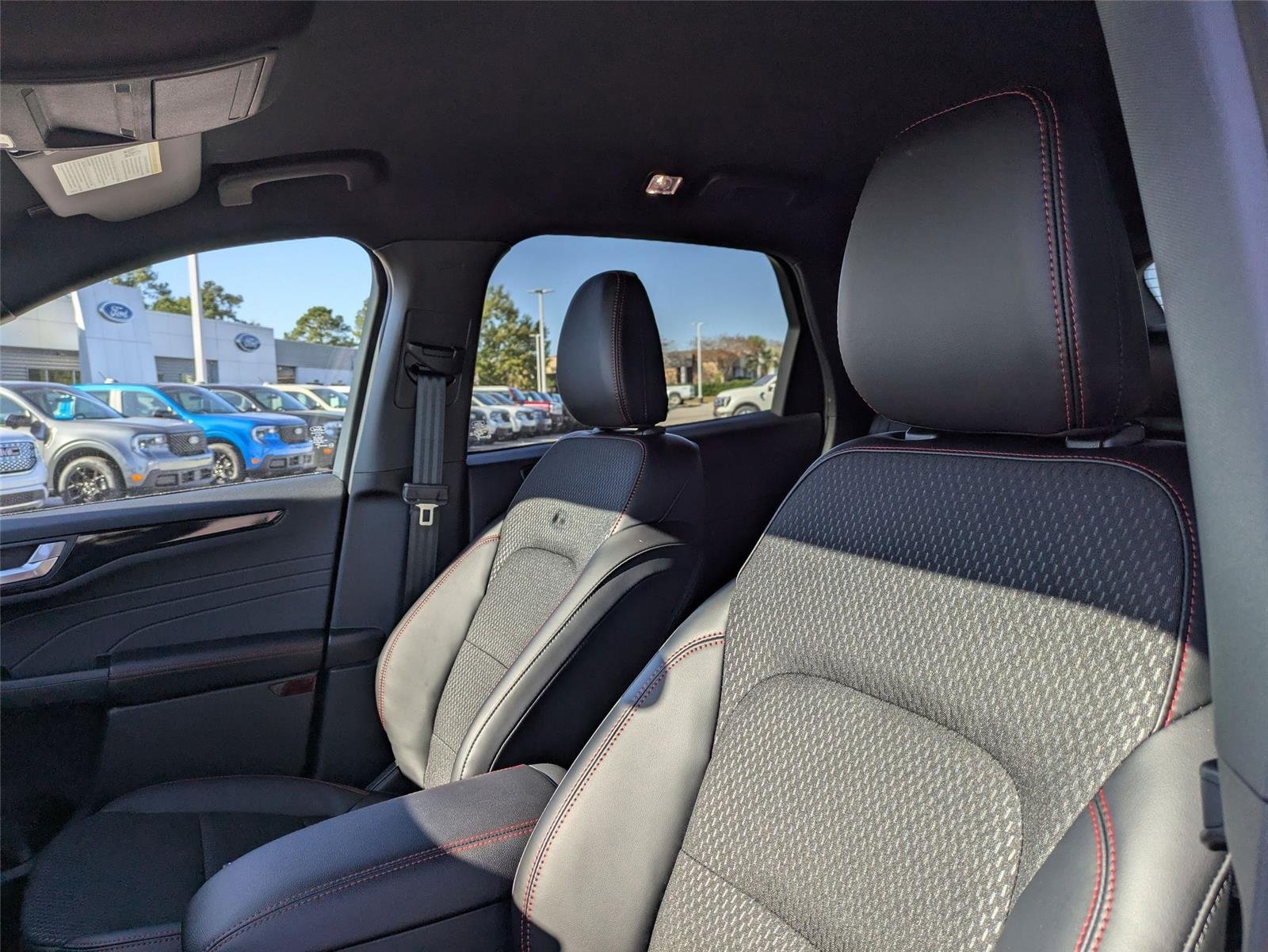New 2026 Rapid Red Metallic Tinted Clearcoat Ford ST-Line image 14