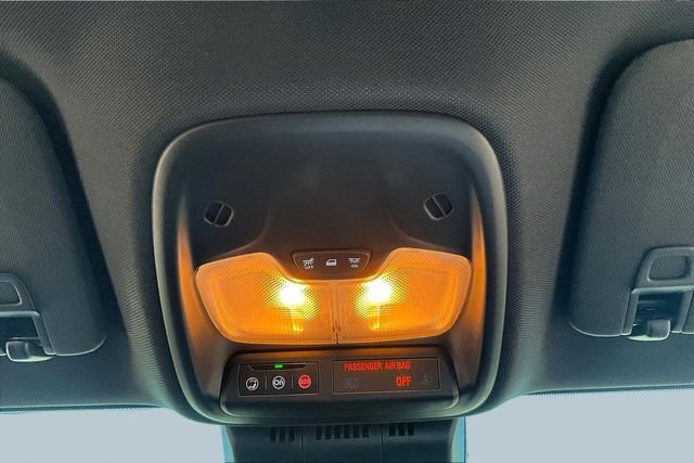 Used 2026 Black Chevrolet Z71 image 27