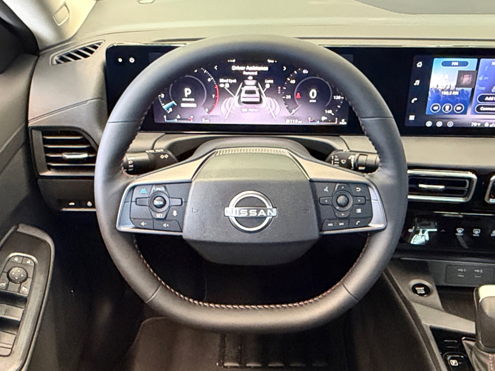 New 2026 Aspen White Tricoat Nissan SR image 14