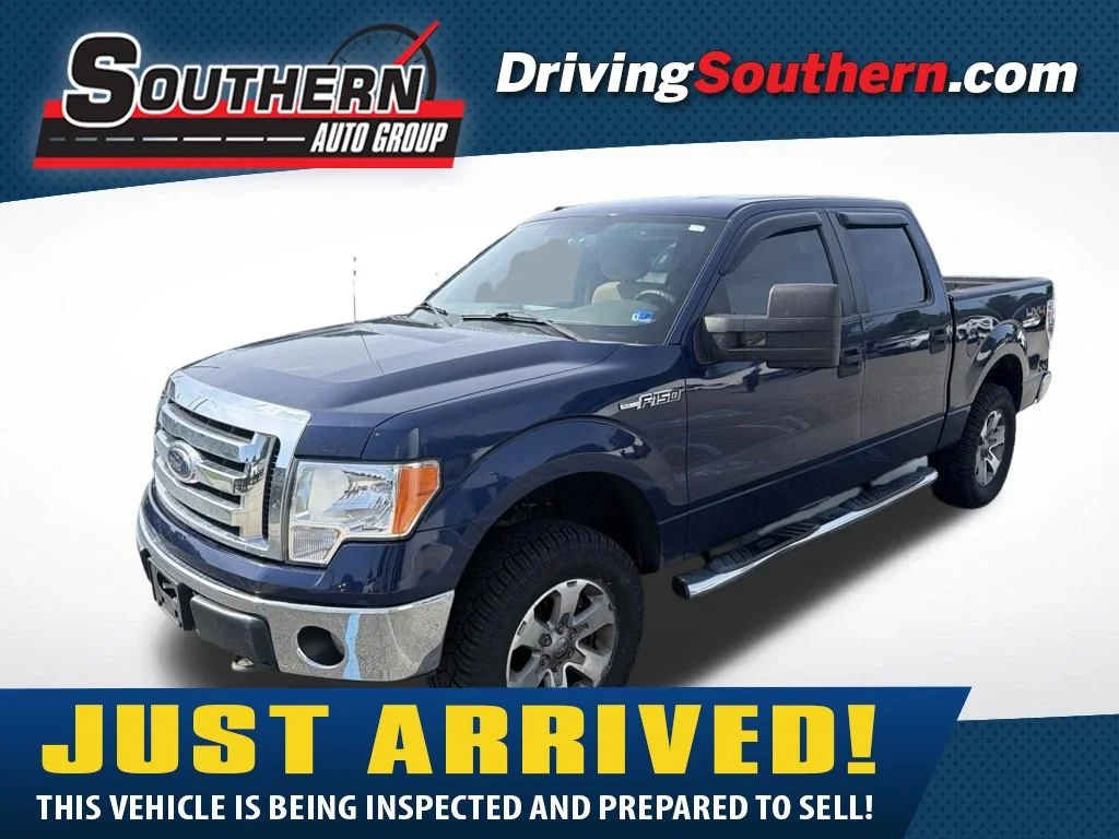 Used 2012 Blue Ford XLT image 1