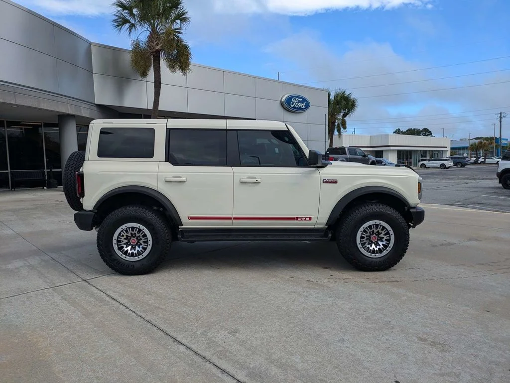 New 2026 Wimbledon White Ford Outer Banks image 3